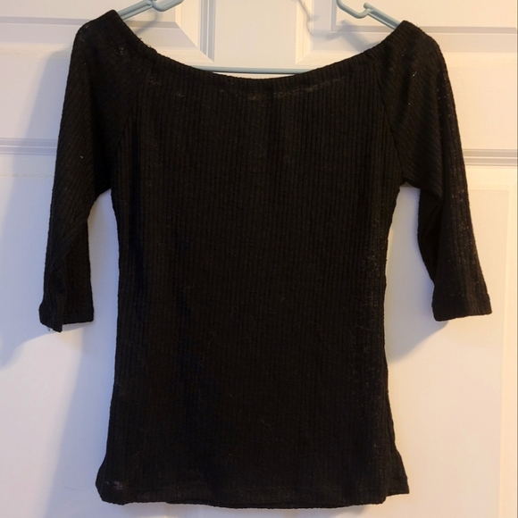 See through black cold shirt - Picture 3 of 3